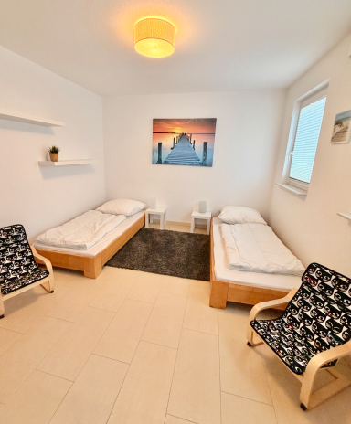2. Schlafzimmer mit Einzelbetten